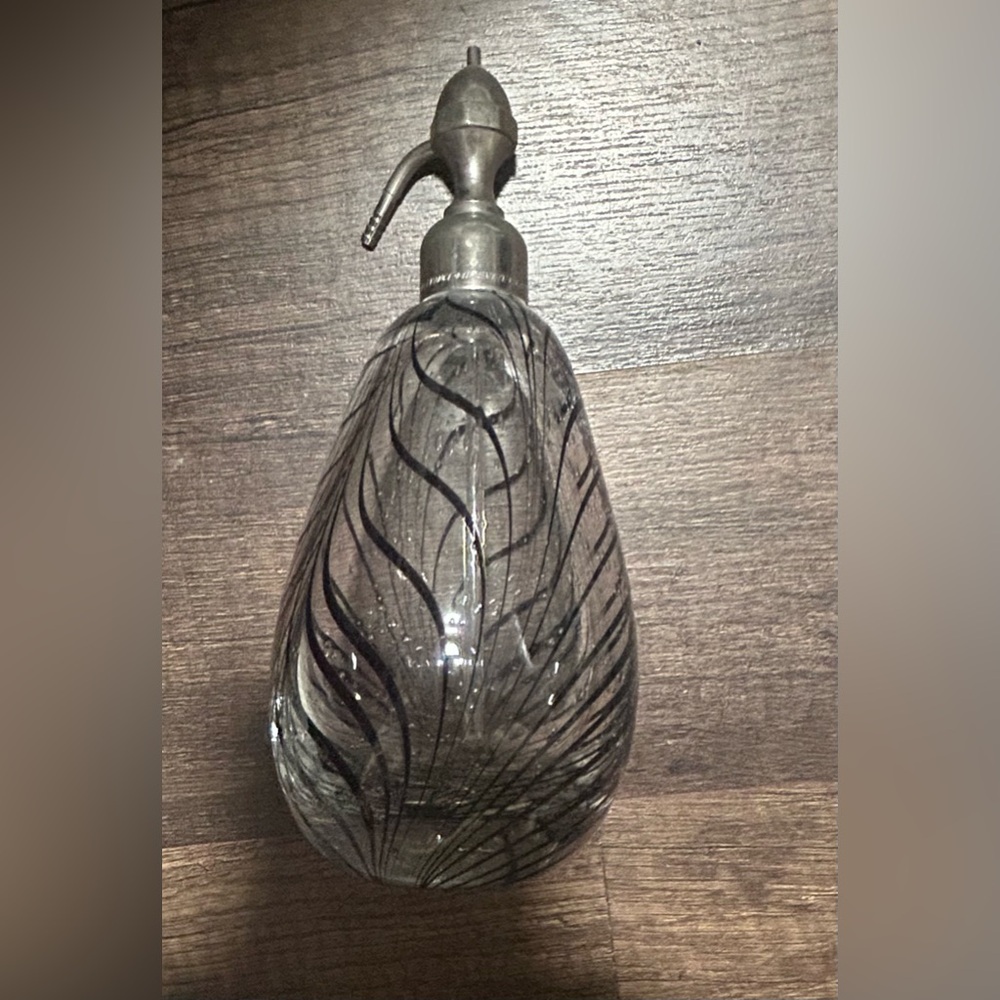 Clear Glass Bottle with Black Swirl Design and Metal Pump - parfum